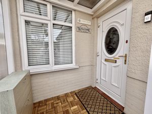 Porch - click for photo gallery